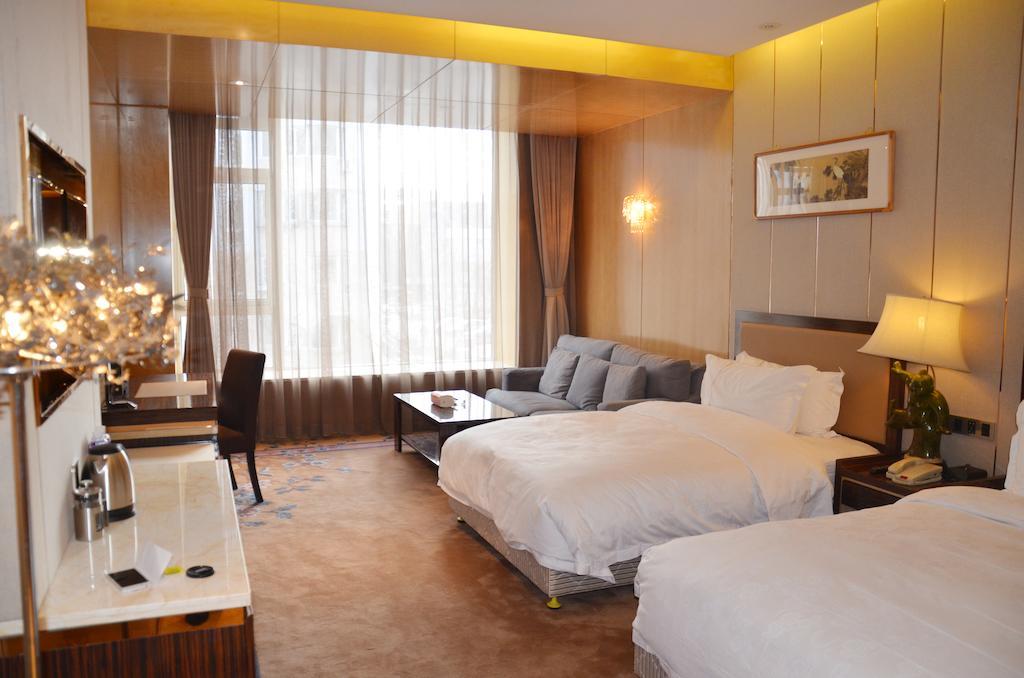 Beijing Palace International Hotel Pekín Habitación foto